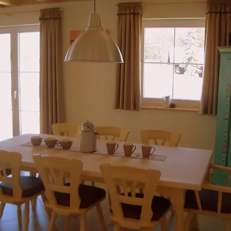 Geyerbad בית נופש *